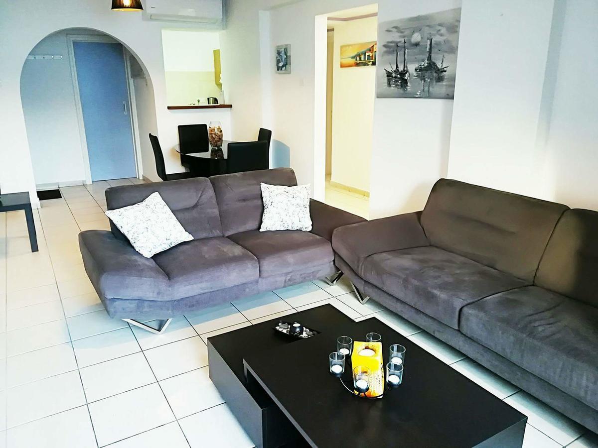 Mike'S Basilica Apartment 파포스 외부 사진